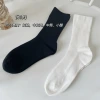 High-end cotton double-needle short socks suitable for all seasons, thick in autumn and winter. Black and white mid-calf knee-length cotton vertical stripe jk socks, the same style as the popular ones Specification image